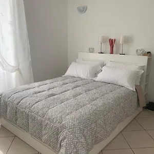https://casa-vacanze-linda.hotelitalianriviera.com